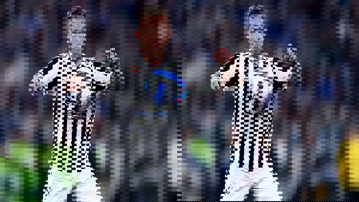 هل سيعود آرثر ميلو إلى برشلونة؟