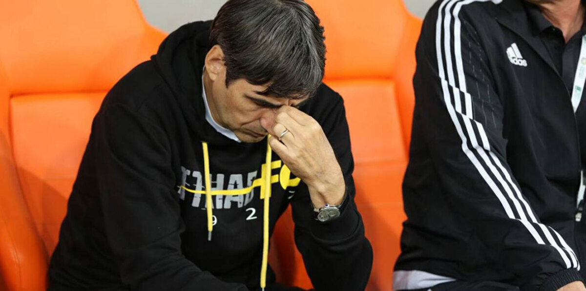 تقارير.. الروماني فيكتور بيتوركا أتم اتفاقه لقيادة النادي الأهلي السعودي