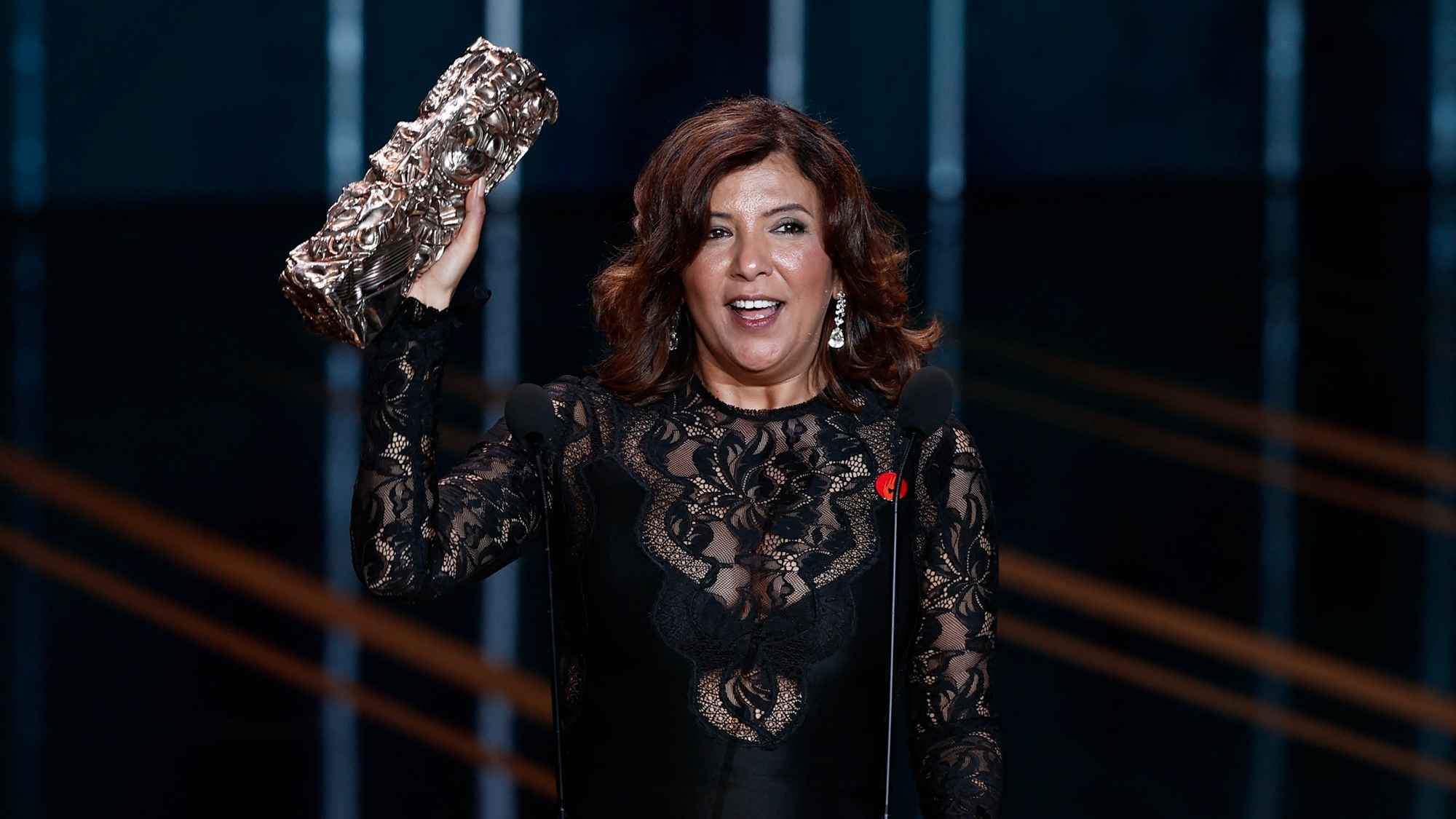 بعد فوزها بـ "الأسد الفضي".. كوثر بن هنية توجه "استغاثة"