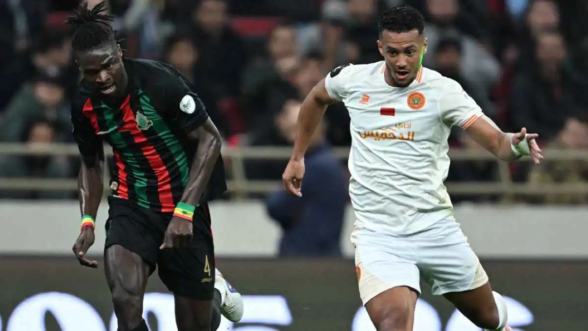 الجيش الملكي يهزم نهضة بركان ويقترب من نهائي دوري أبطال إفريقيا (فيديو)