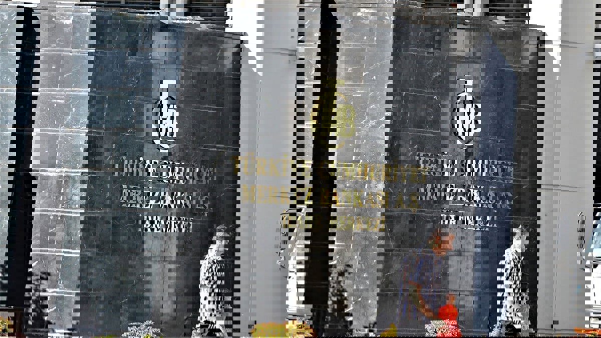 1.9 مليار دولار في أسبوع.. أكبر موجة نزوح للصناديق الدولية من السوق التركية