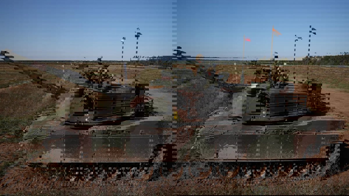 تقرير: دبابات أبرامز قد تسبب مشاكل لوجستية لأوكرانيا