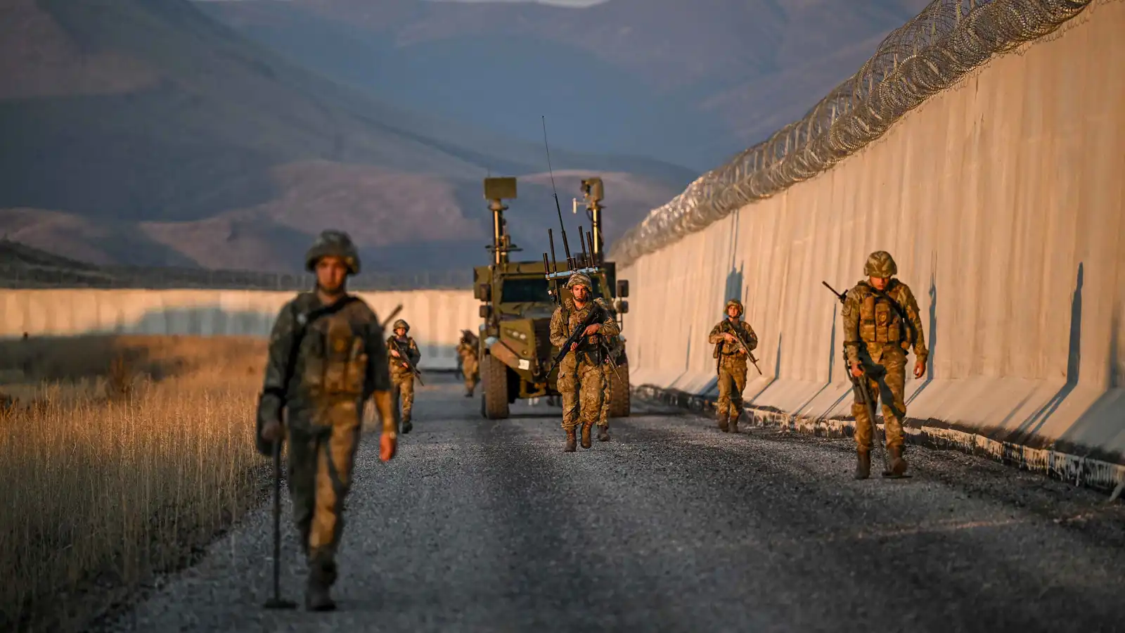 تركيا تعتزم "تعزيز الأمن على الحدود" في حال هجوم أمريكي على إيران