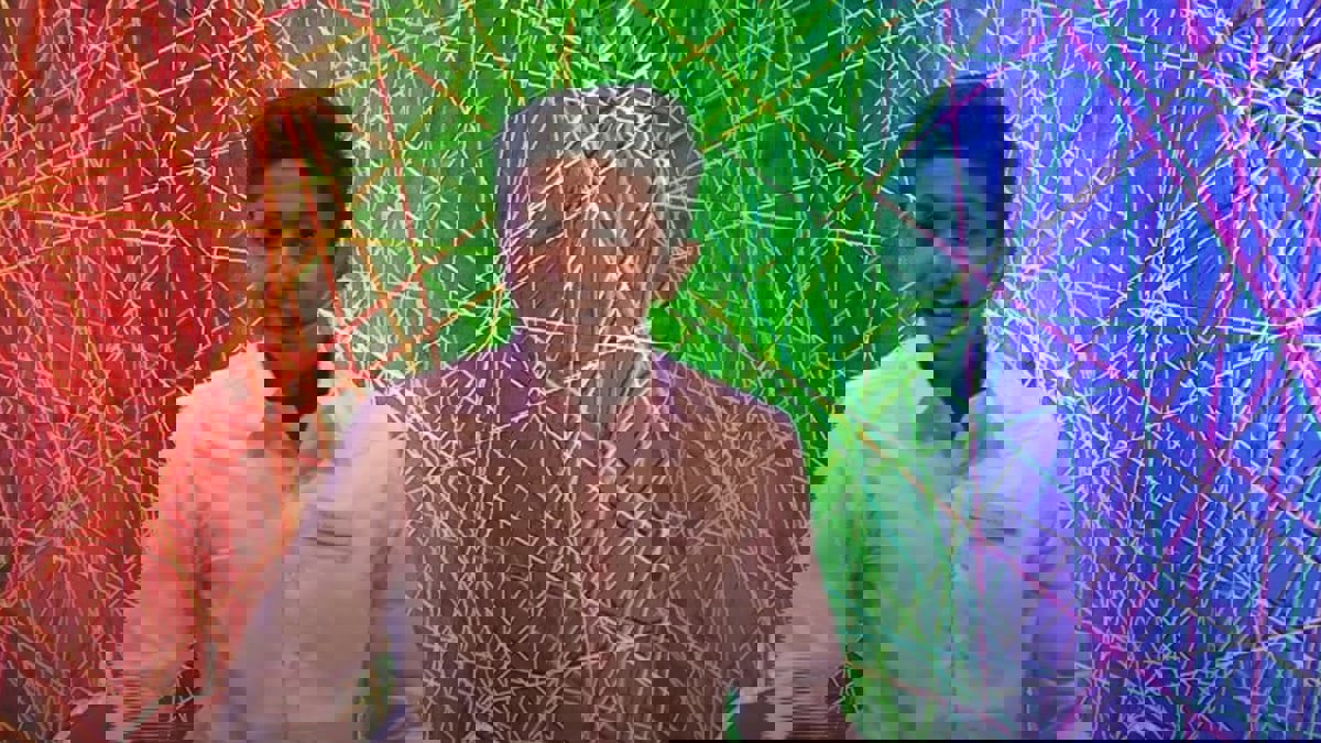 في سن الـ13.. حادثة تغير حياة مراهق وتحوله لرائد أعمال ناجح 