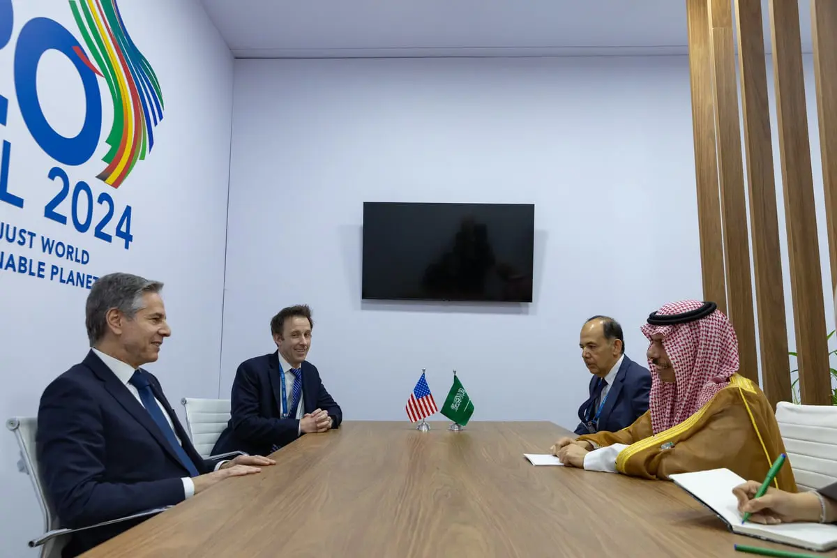 وزير خارجية السعودية يبحث مع بلينكن تطورات قطاع غزة ومحيطها