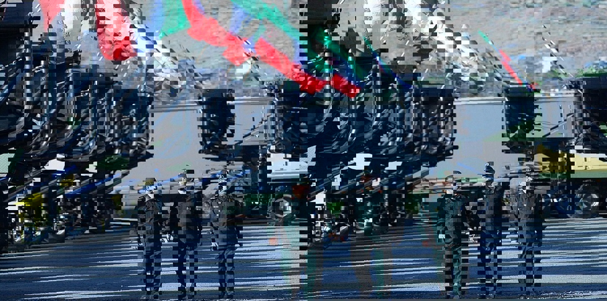 الحرس الثوري الإيراني ينفي تلقيه أمرًا من خامنئي بوقف نشاطاته الاقتصادية