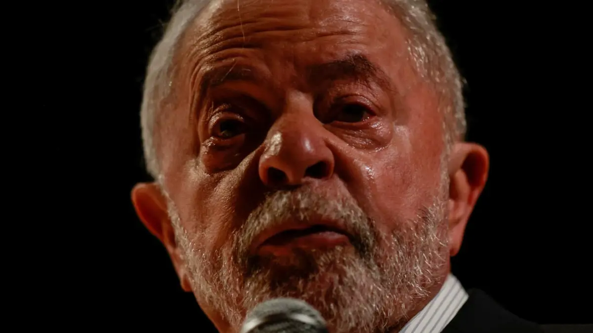 ما حقيقة بكاء الرئيس البرازيلي على غزة؟