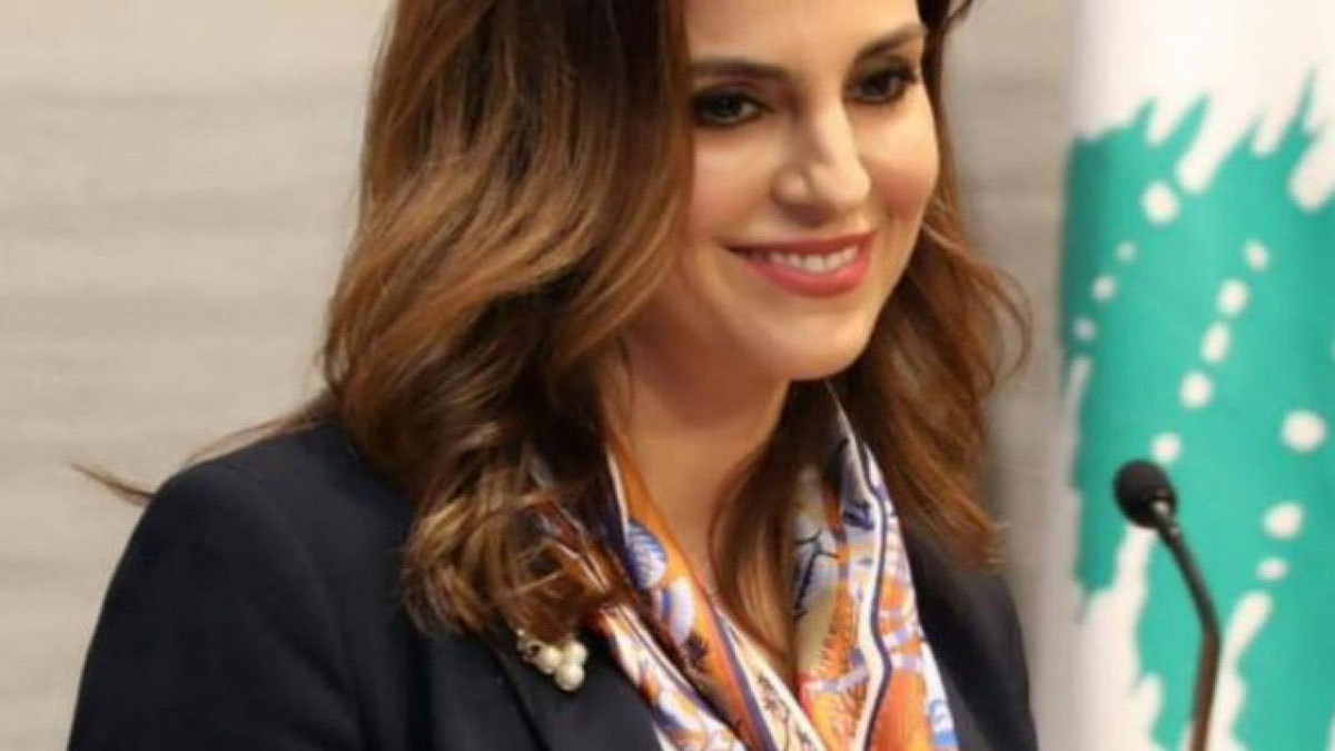 وزيرة الإعلام اللبنانية: احتجاجات بيروت خرجت عن المطالب الشعبية