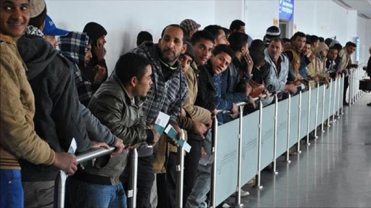 عودة العمالة من الخارج بسبب "كورونا" تفاقم أزمة البطالة في مصر