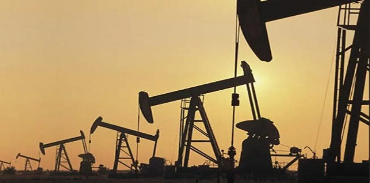 أسعار النفط تتراجع في بداية التعاملات الآسيوية