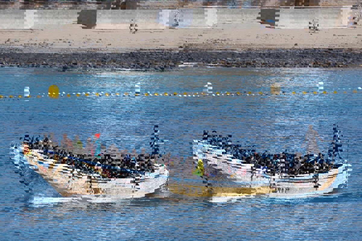 حلم الوصول إلى جزر الكناري يستحيل كابوساً للمهاجرين