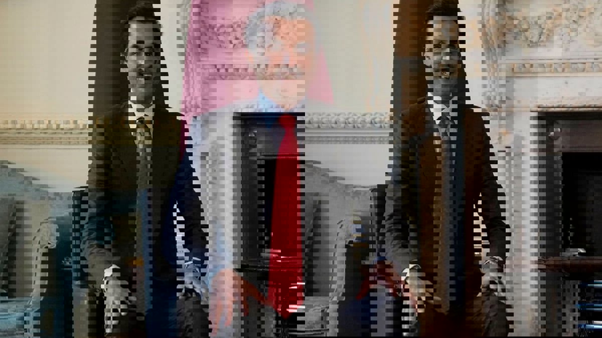 أمير قطر يبدأ خطوات شراء نادي سامبدوريا الإيطالي