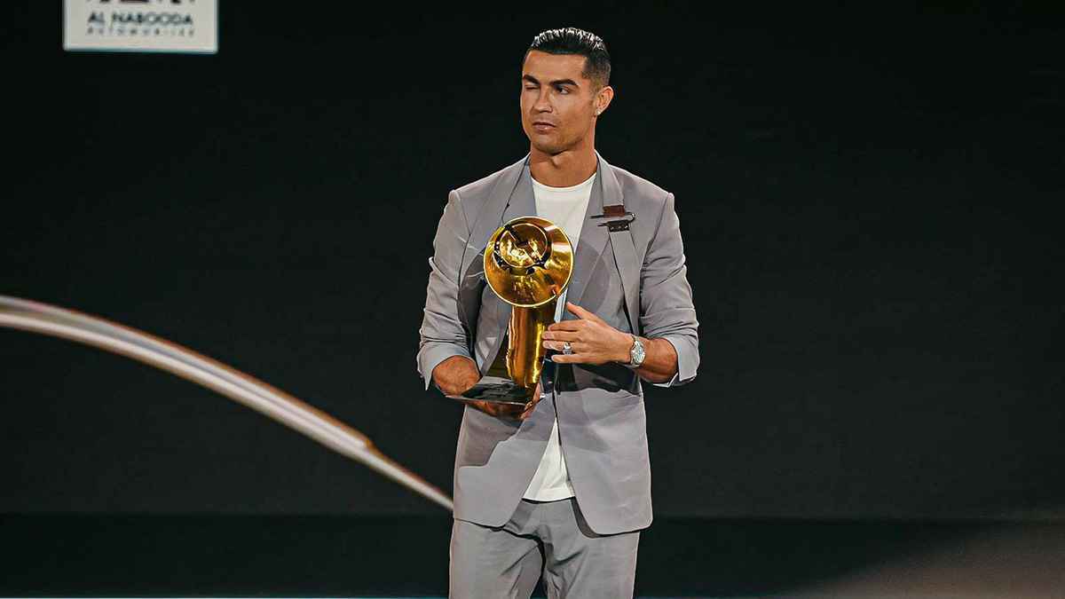 هل أعلن رونالدو "بالخطأ" تجديد عقده مع النصر السعودي؟ (فيديو)