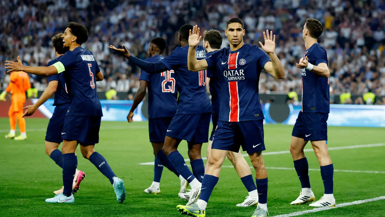 أعلم أن الحقيقة ستظهر.. أوّل تصريح لحكيمي بعد اتهامه بالاغتصاب