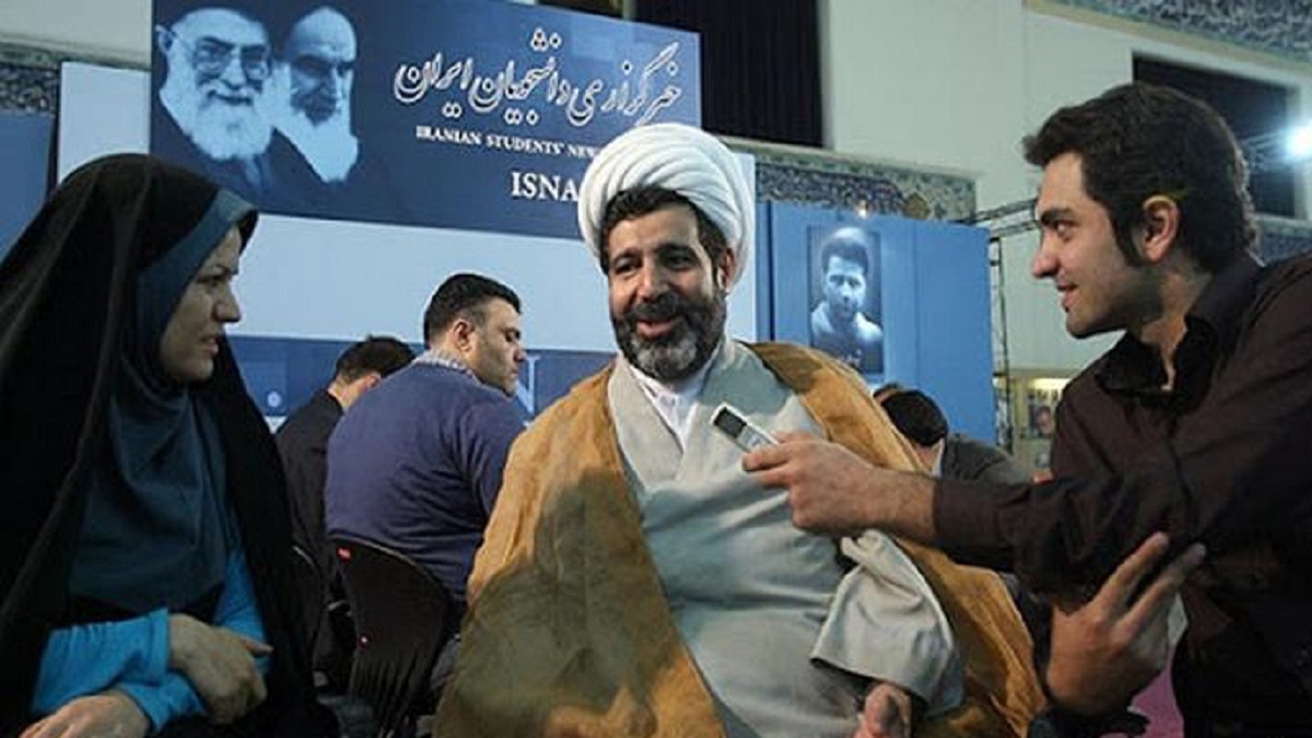 العثور على قاض إيراني متهم بالفساد مقتولًا في رومانيا (صورة)