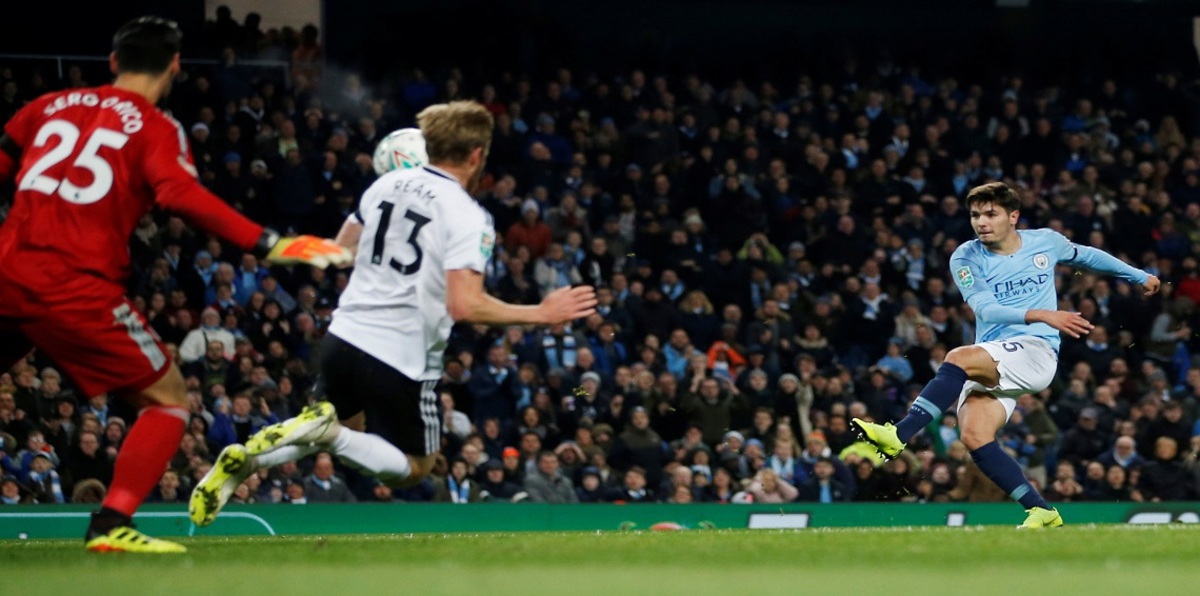 ثنائية دياز في فولهام تضع مانشستر سيتي في دور الثمانية لكأس الرابطة الإنجليزية (فيديو)