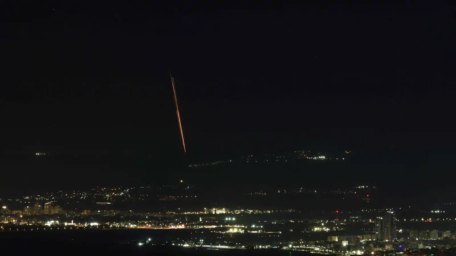 "يغير قواعد الاشتباك".. إسرائيل تطلق سلاحها الليزري الجديد