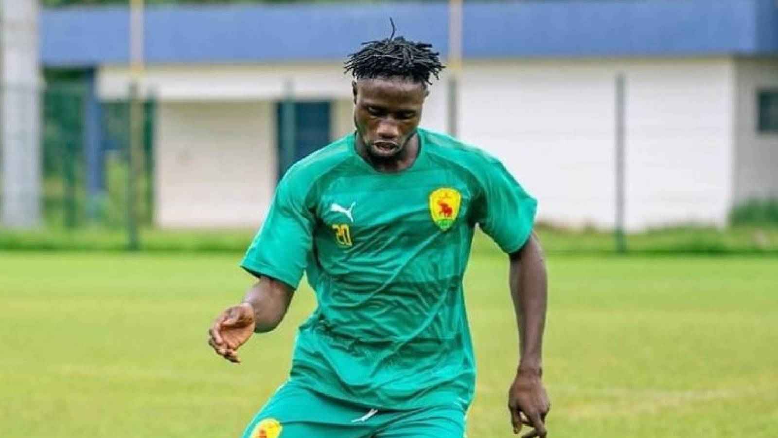 ارتبط اسمه بالترجي.. مولودية الجزائر يحسم صفقة "بانغورا"