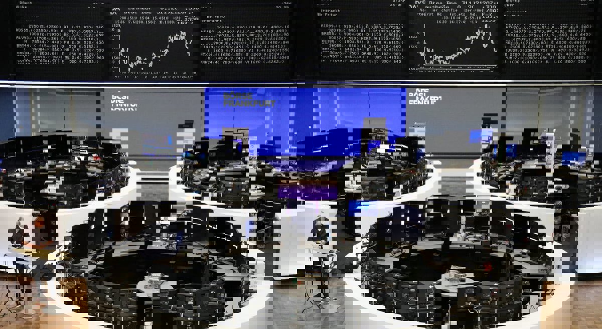 الأسهم الأوروبية تغلق عند أعلى مستوى في شهر مع انحسار التضخم في أمريكا
