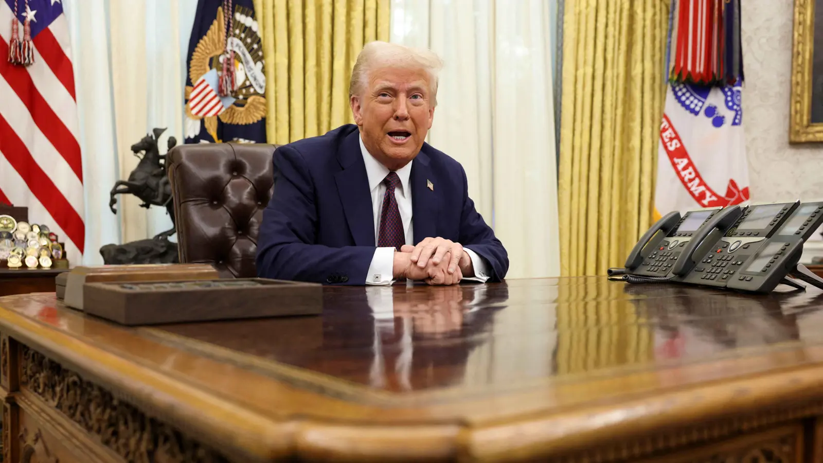 "واشنطن بوست": ترامب يقيل 12 مفتشا عاما في حملة "تطهير" ليلية