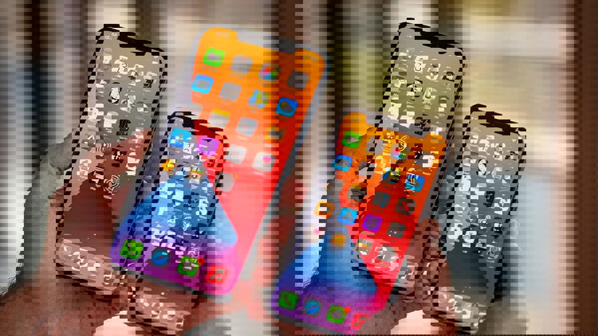 "أبل" تتلقى ضربة كبيرة تؤثر على إنتاج "iPhone 12"