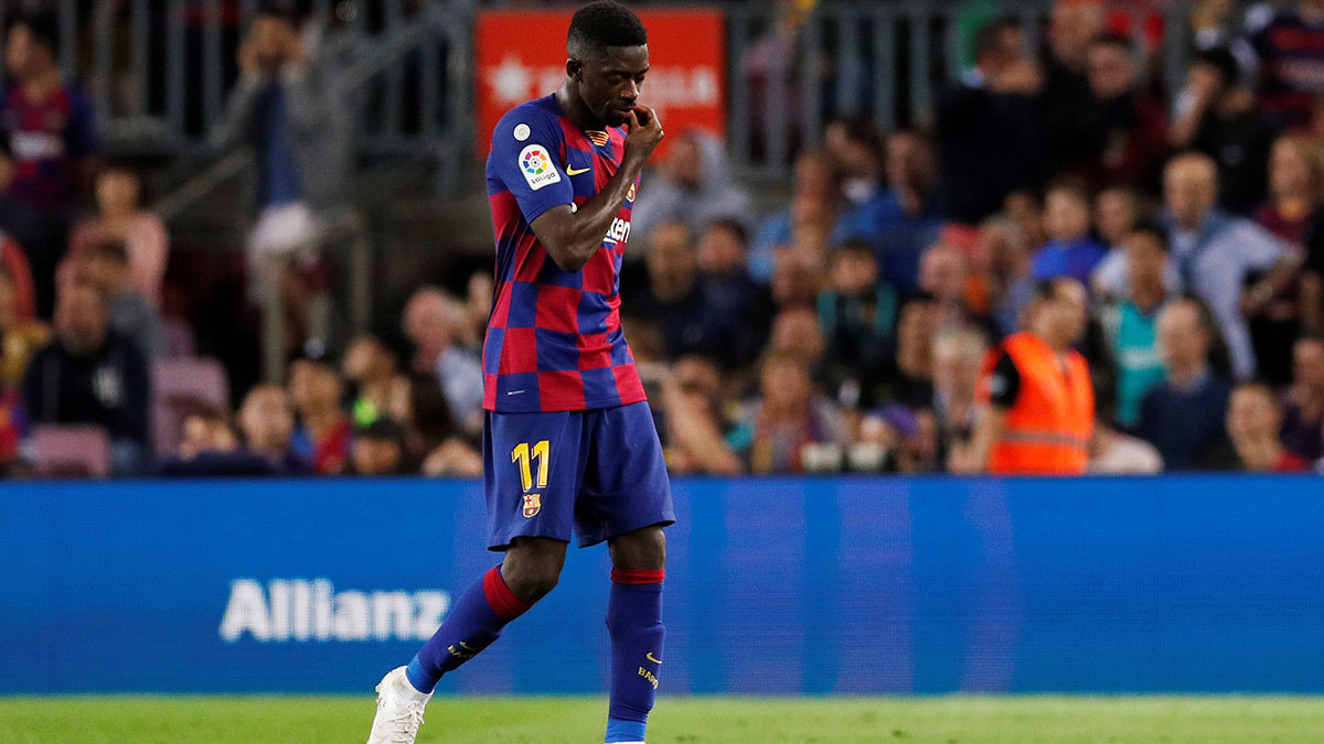 ديمبلي قد يغيب عن الكلاسيكو بسبب طرده في مباراة برشلونة ضد إشبيلية