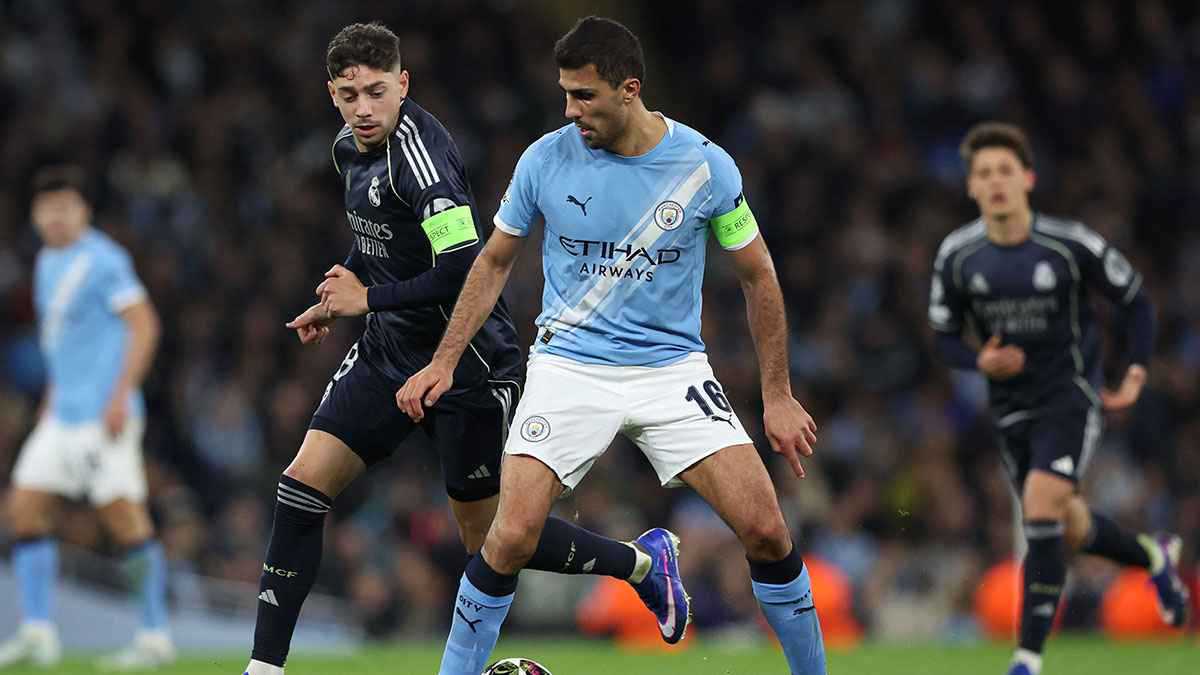 ارتبط اسمه بالانتقال لريال مدريد.. غوارديولا يفتح الباب أمام رحيل رودري 