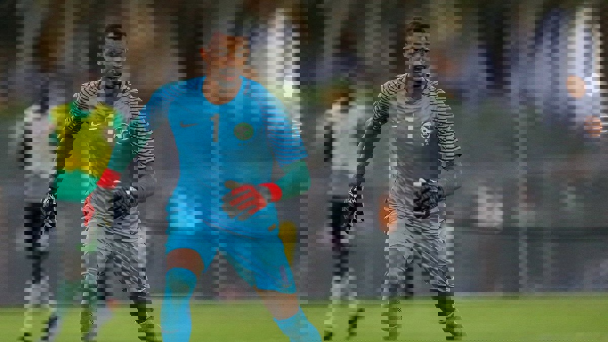 نادي النصر السعودي يبحث ضم أمين بخاري حارس الاتحاد