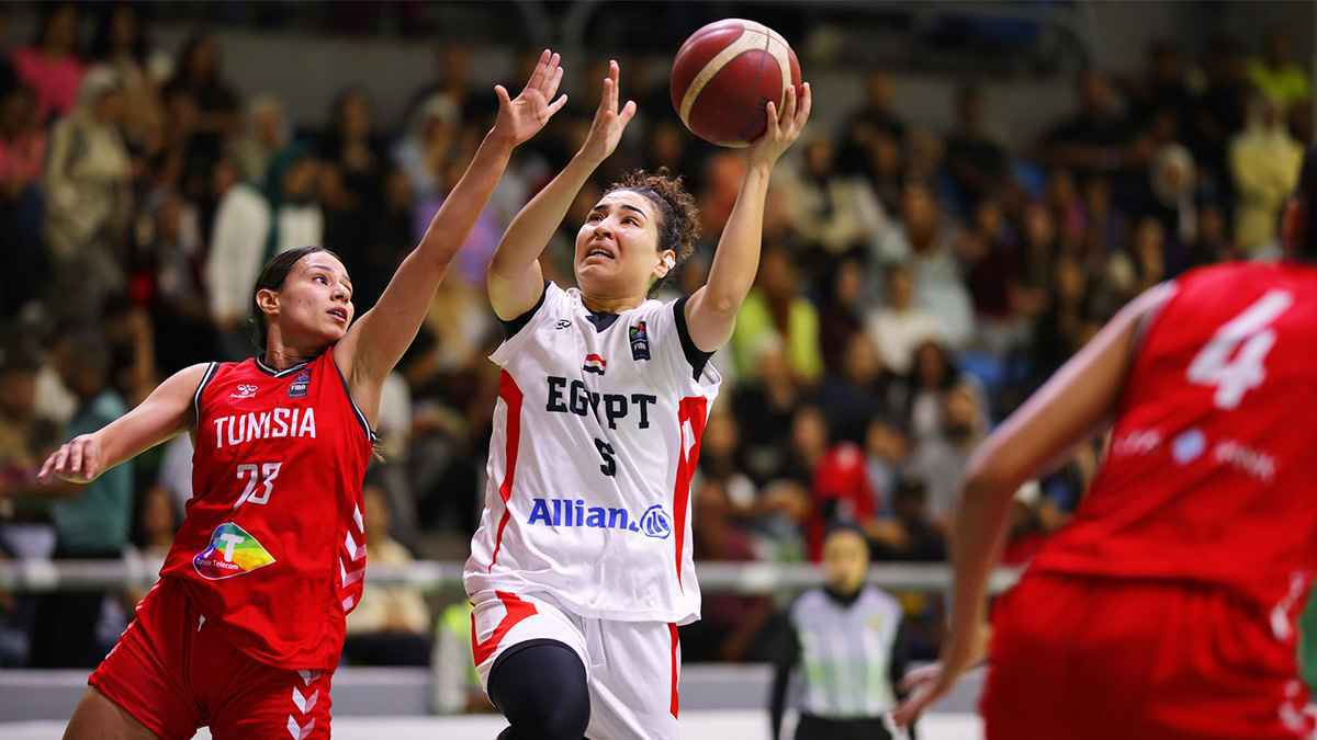 منتخب مصر يتوّج بالبطولة العربية لكرة السلة للسيدات على حساب تونس