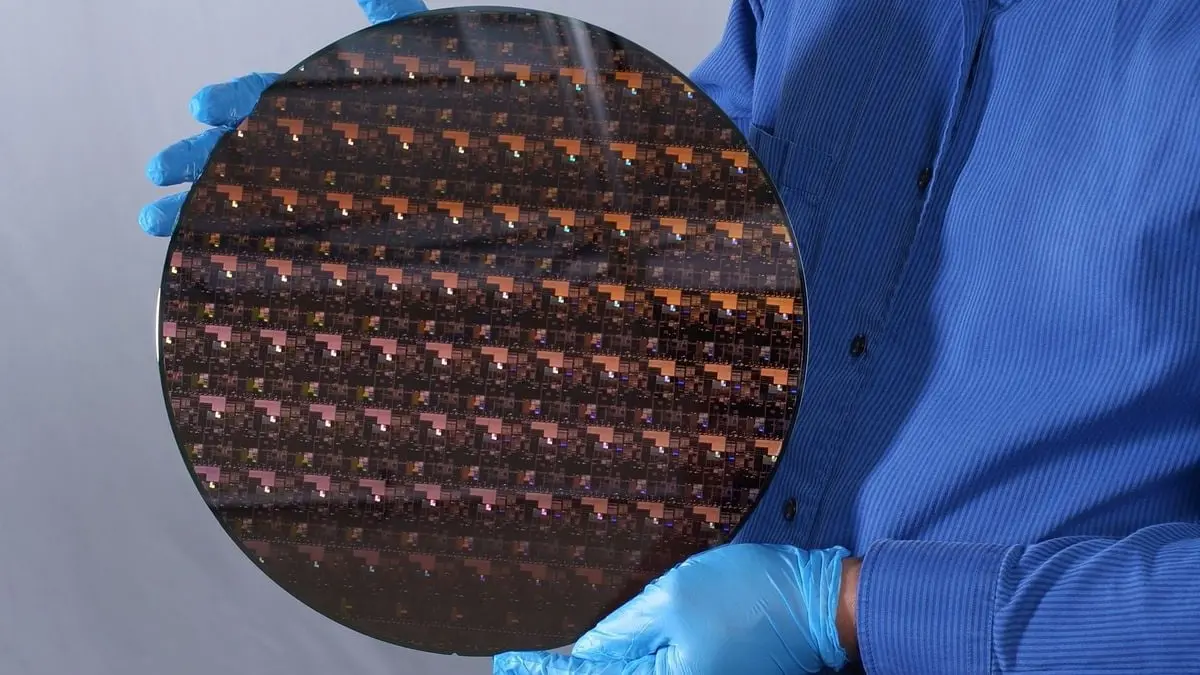 ثورة في سوق الهواتف الذكية.. "IBM" تعلن عن رقائق 2 نانومتر لأول مرة بالعالم