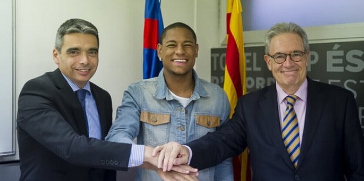 برشلونة يتعاقد مع توأم نيمار (فيديو وصور)