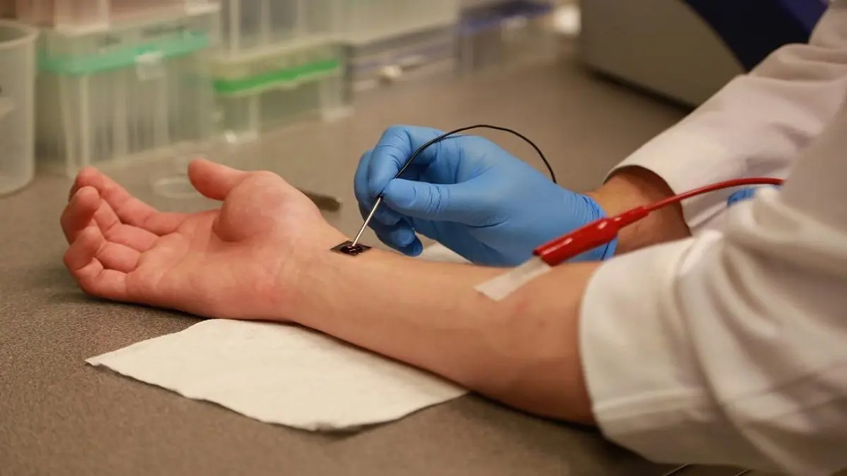 شريحة إلكترونية تتوقع مبكرًا خروج الجهاز المناعي عن السيطرة (فيديو)