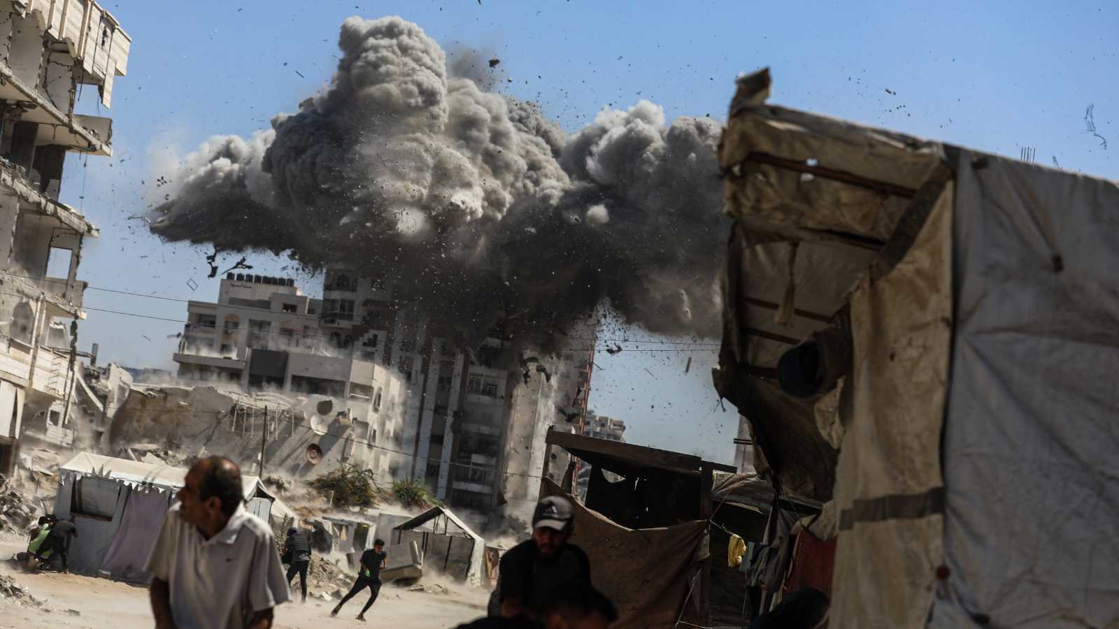 الجيش الإسرائيلي يقتل نجل قيادي بارز بحماس محاصر في رفح