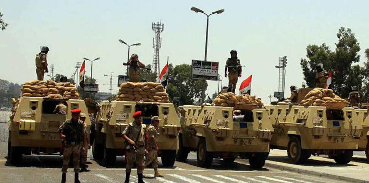 الجيش المصري يعلن مقتل 32 مسلحاً في سيناء