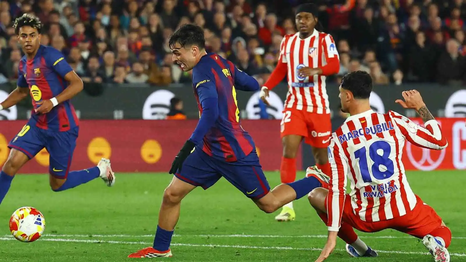 "أرشيفو فار" يحسم الجدل حول صحة ضربة جزاء برشلونة أمام أتلتيكو مدريد