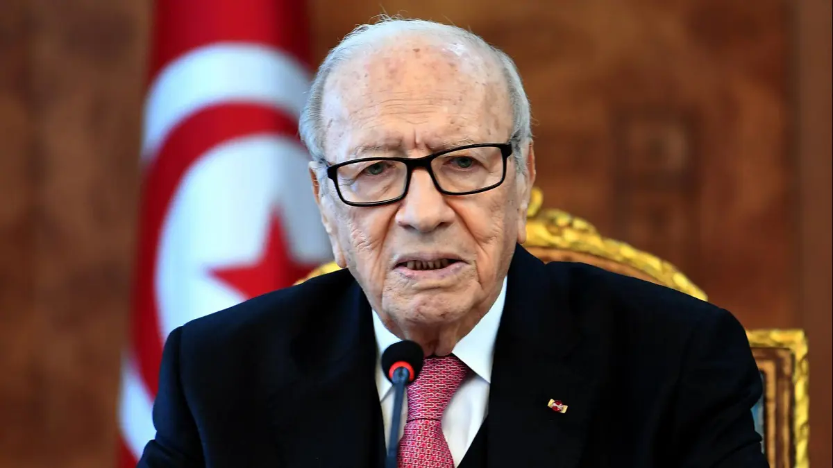 زين العابدين بن علي والمرزوقي والغنوشي ينعون السبسي