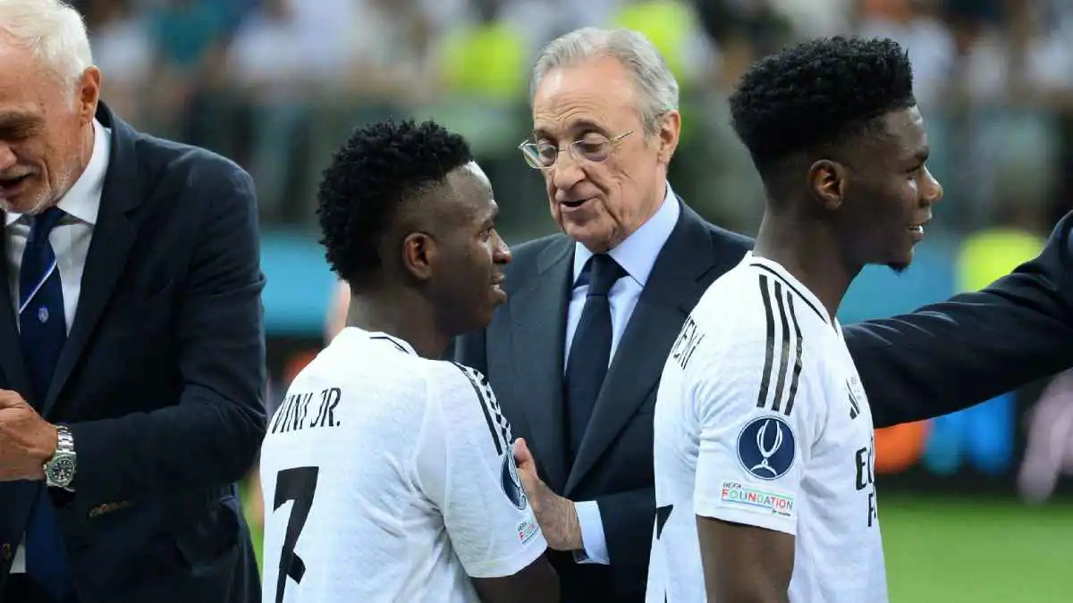 فلورنتينو بيريز ينقلب على لاعبي ريال مدريد