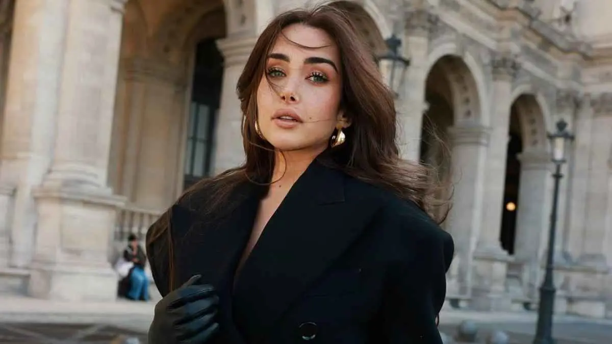 "كان سندي".. هنا الزاهد تبكي رحيل طلعت زكريا