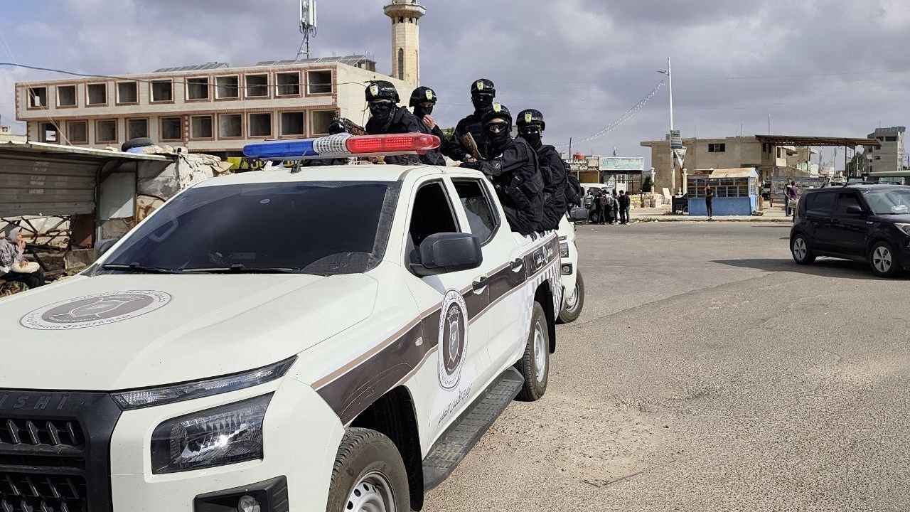 سوريا.. حظر تجوال شامل في "رأس المعرة" إثر اضطرابات أمنية