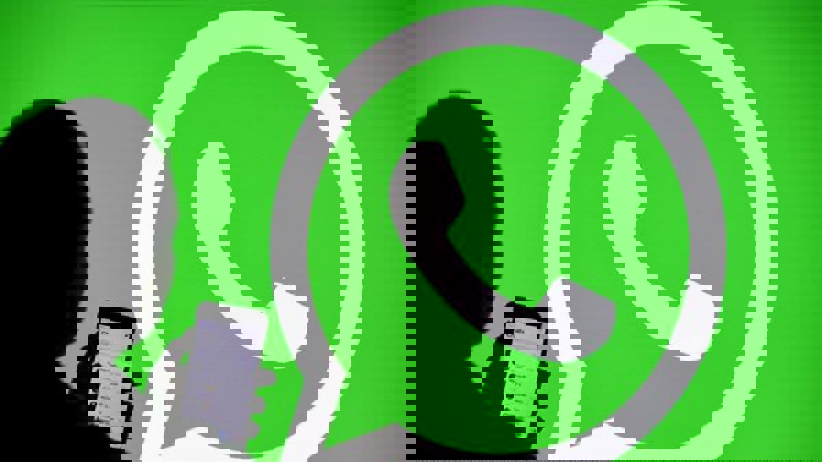 "واتساب" ترفض تفسير أسباب حظر حسابات صحافيين فلسطينيين