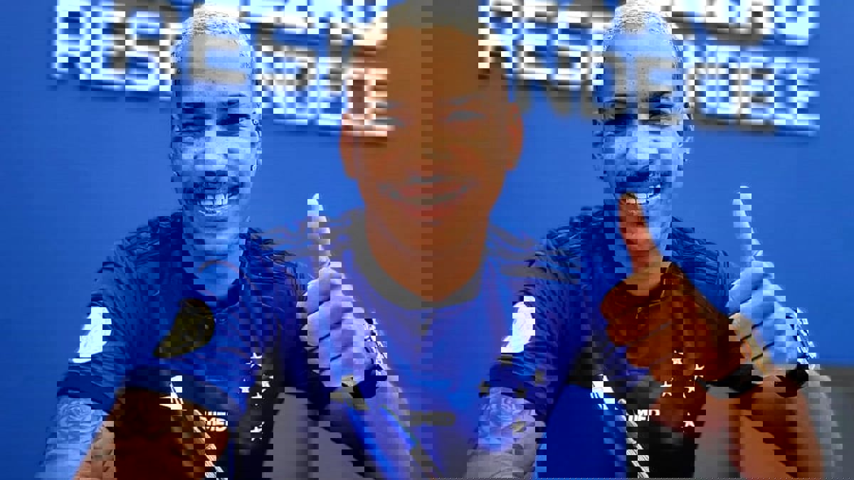 رسميا.. كروزيرو يتعاقد مع ماتيوس بيريرا من الهلال (صور)