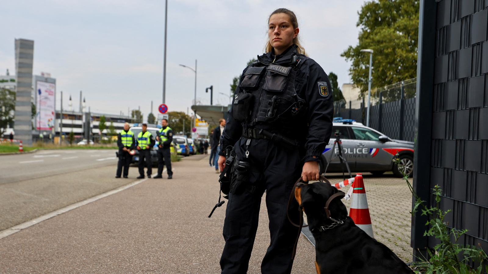 ألمانيا تحذر أنصار ورموز نظام الأسد من "الاختباء" على أراضيها