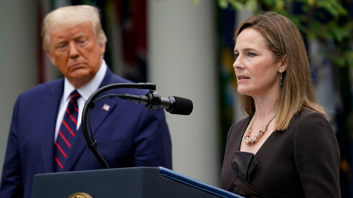 من هي إيمي باريت مرشحة ترامب لعضوية المحكمة العليا الأمريكية؟