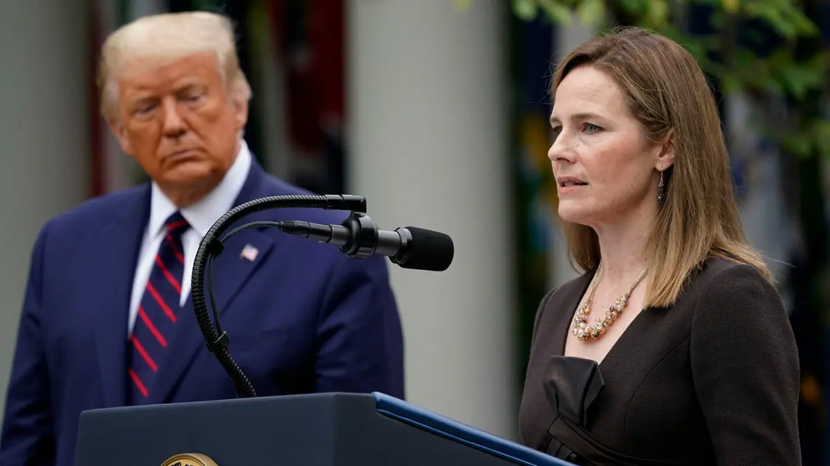 من هي إيمي باريت مرشحة ترامب لعضوية المحكمة العليا الأمريكية؟