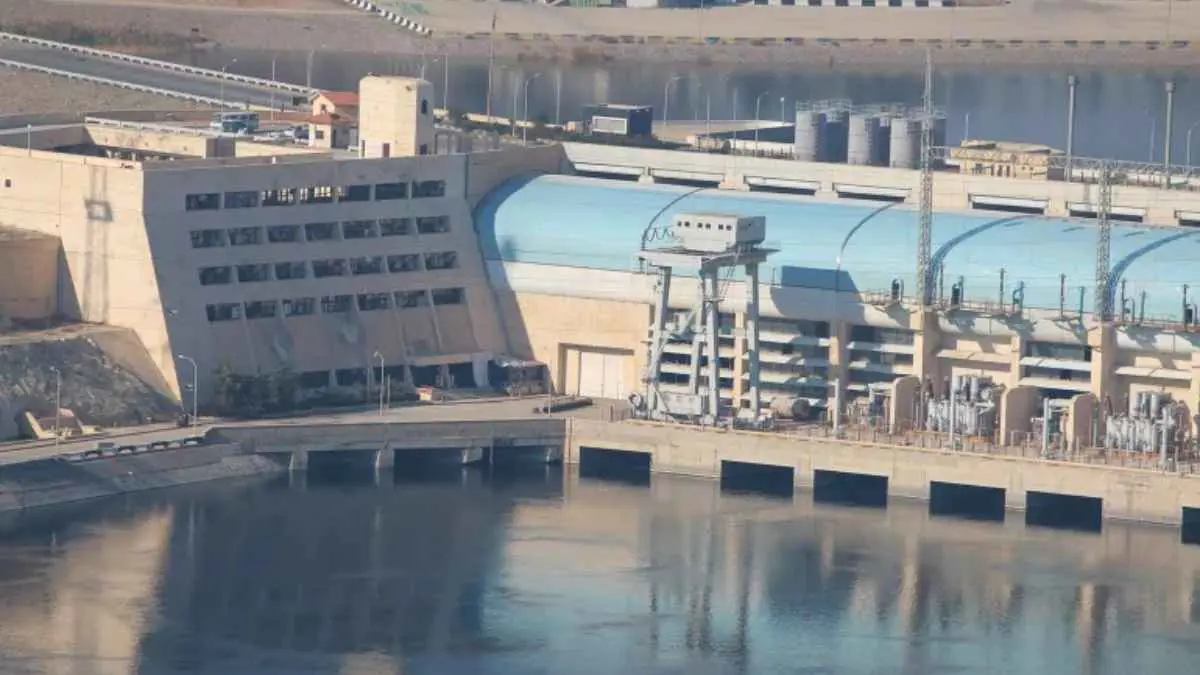 العراق يعلق على مخاوف انهيار "سد تشرين" السوري