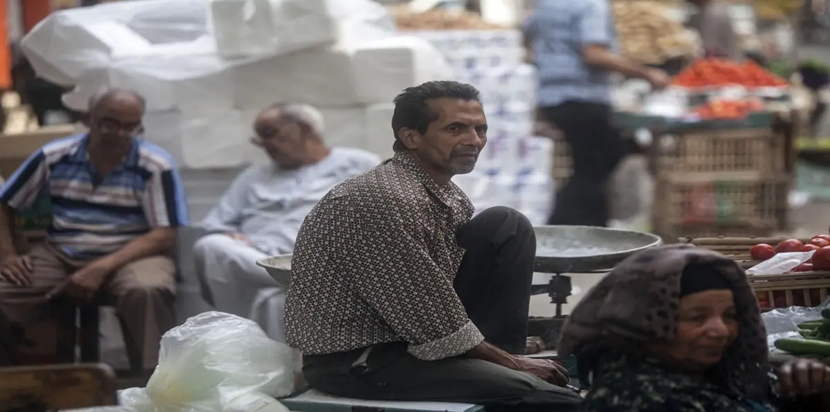 اقتصاد مصر بعد عام من اتفاق صندوق النقد.. ارتفاع البطالة والدين العام