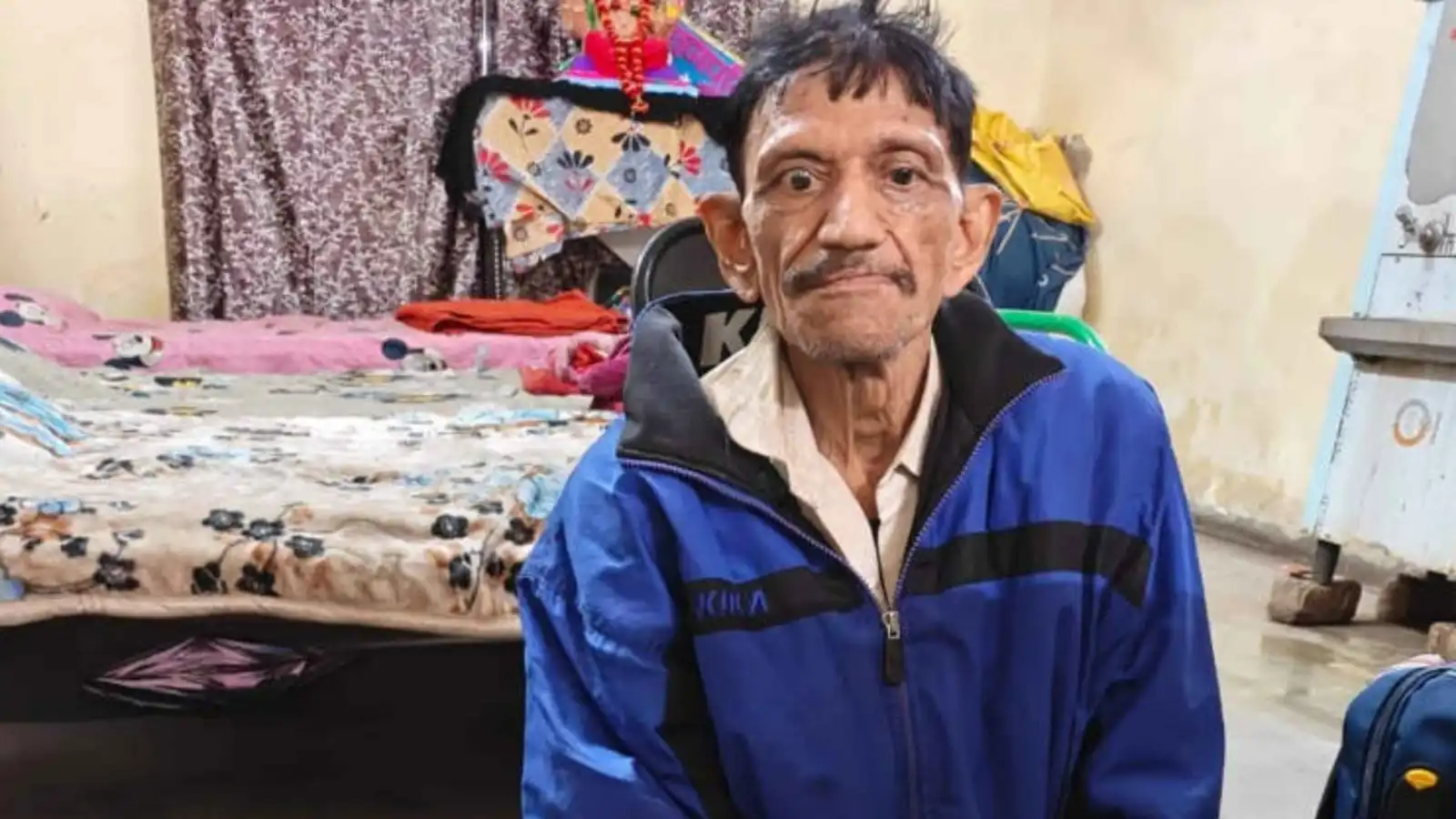 متسول هندي يمتلك منازل وسيارات وأعمالاً تجارية (فيديو)