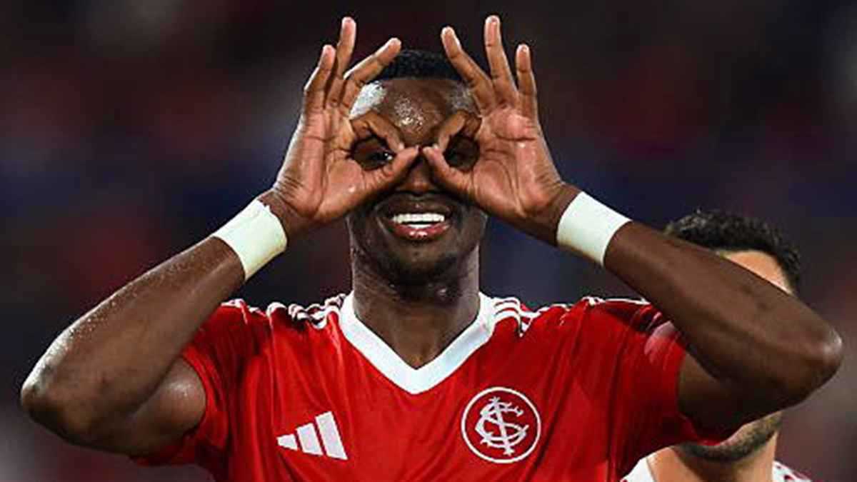 رونالدو جديد أصغر سنًا.. من هو ريكاردو ماتيوس الذي يريده النصر السعودي؟