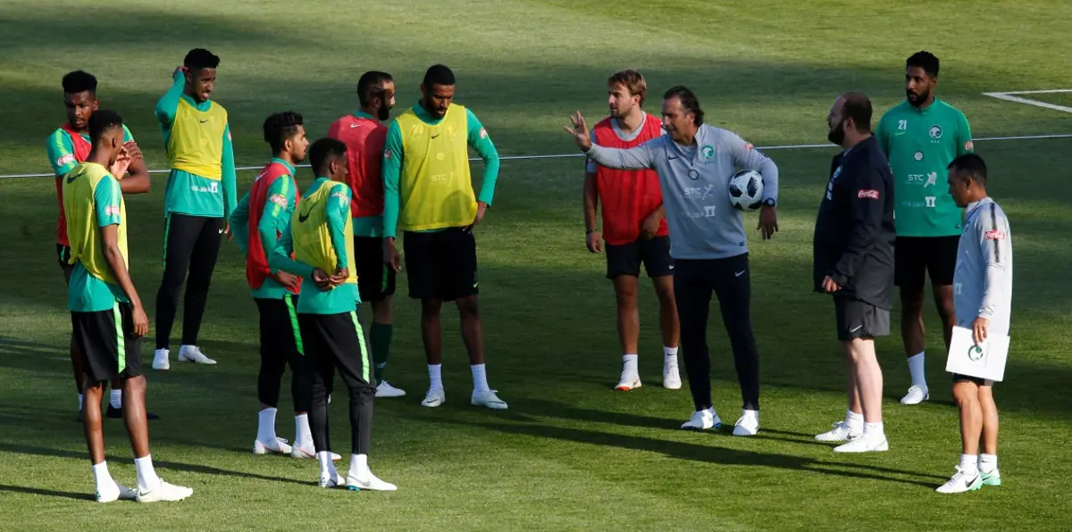 مباراة السعودية وروسيا.. بيتزي يطالب لاعب الأخضر بجهد مضاعف قبل افتتاح كأس العالم