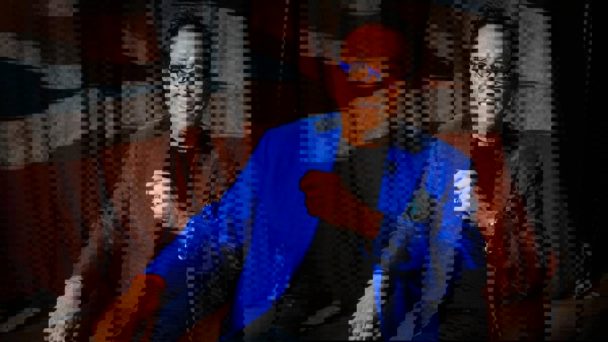 خبير أمريكي يحذر من "أكبر انهيار مالي في التاريخ"